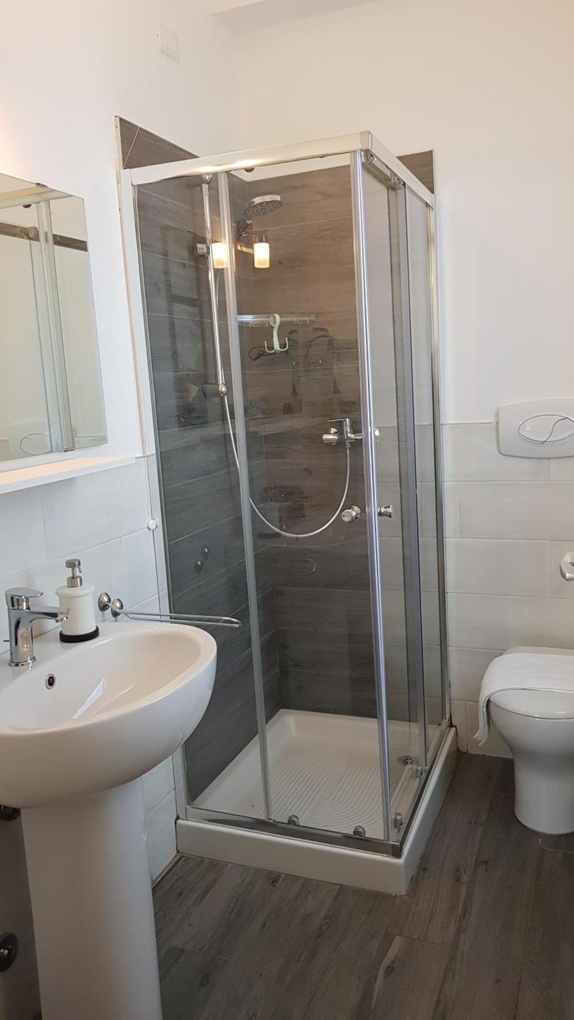 B&B Villa Giulia Desenzano del Garda Rom bilde