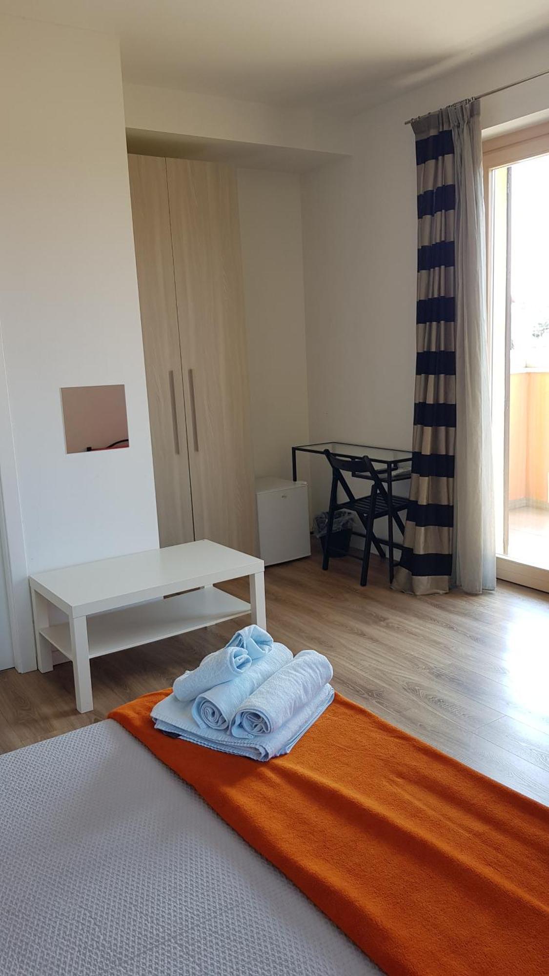 B&B Villa Giulia Desenzano del Garda Rom bilde