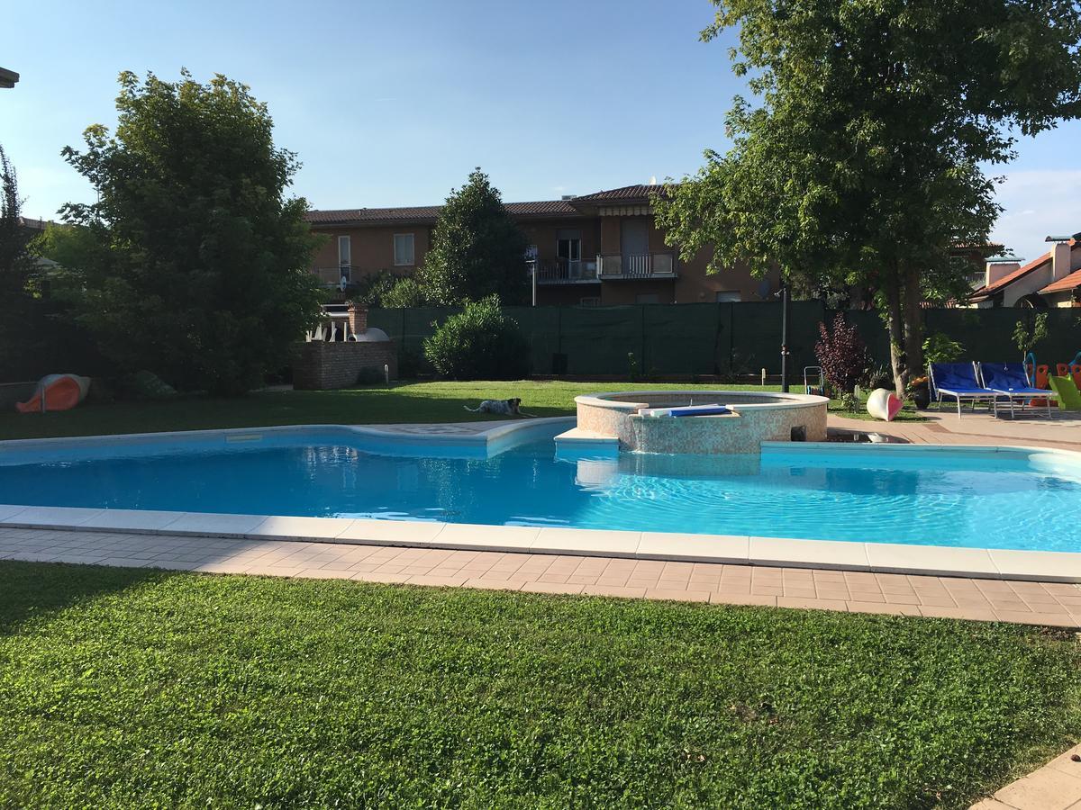 B&B Villa Giulia Desenzano del Garda Eksteriør bilde
